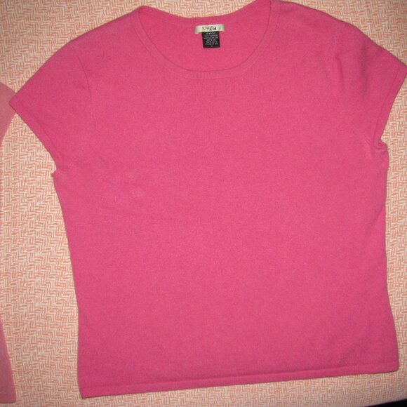 2 WOMENS CASHMERE SWEATERS - SIZES -XL- NEXT TO NEW - Picture 7 of 7